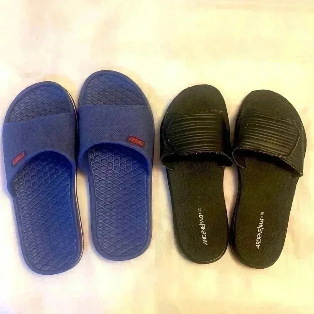 Flip flops 2 pair for 1  price. New